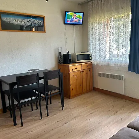 Montagne Apartment